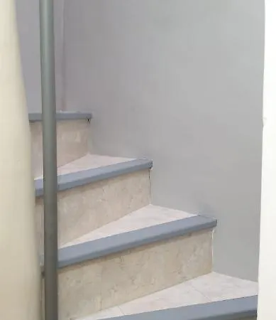 Maison De *